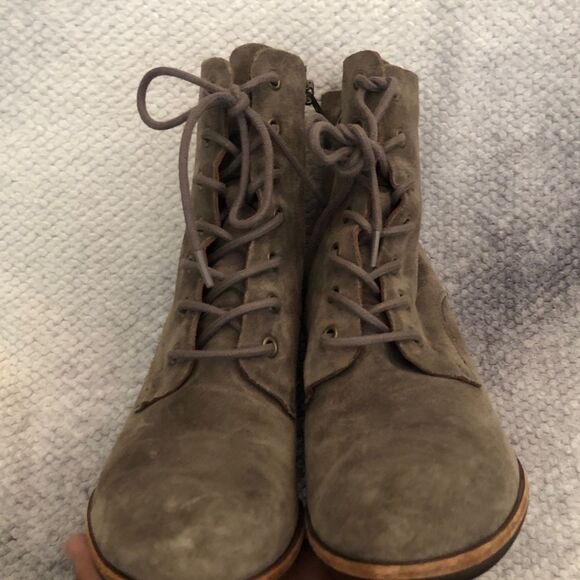 Kork-Ease ELFA Women’s Size 8.5M Taupe Suede Lace-Up Ankle Boots Block Heel - Picture 8 of 12
